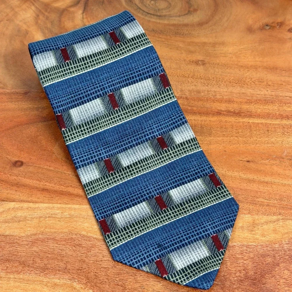 HENRY‎ GRETCHEL 100% Imported Silk Blue Geometric Pattern Men's Necktie